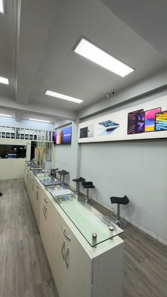 WhatsApp Image 2025-11-01 at 17.18.49